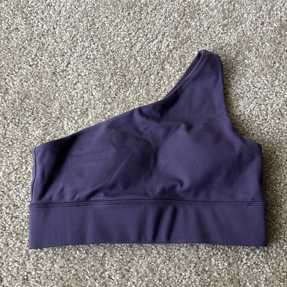 Ethos grape one-shoulder sports bra